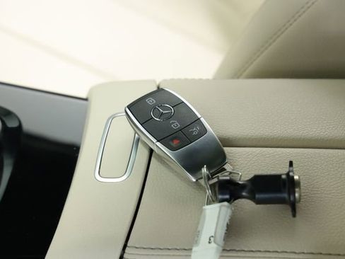Used 2019 Mercedes-Benz A 220 image 36