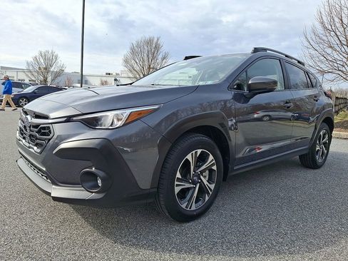 Certified 2025 Subaru Crosstrek 2.0i Premium image 4