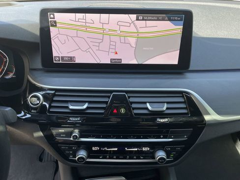 Used 2023 BMW 530i w/ Premium Package RWD image 21