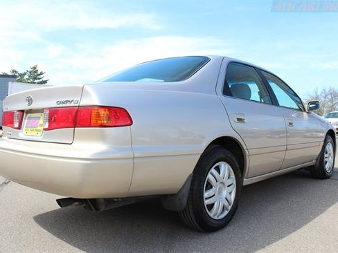 Used 2001 Toyota Camry CE image 31