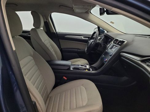 Used 2019 Ford Fusion S FWD image 21