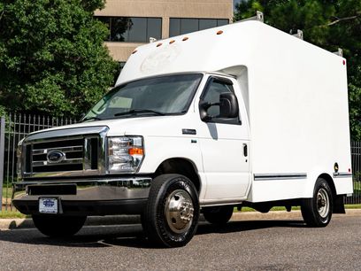 Used 2019 Ford E-350 and Econoline 350 Super Duty w/ Power Windows & Locks Group