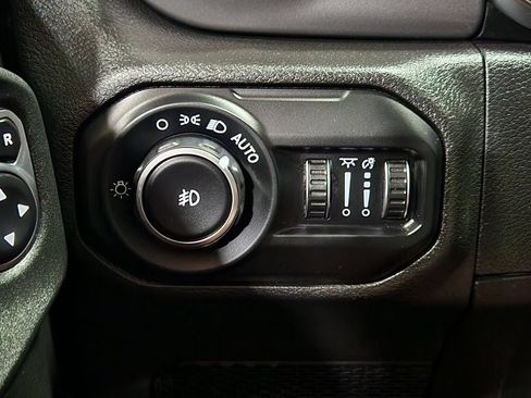 Used 2021 Jeep Wrangler Unlimited Sport AWD/4WD image 43