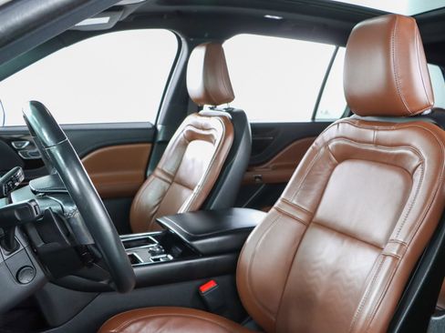 Used 2023 Lincoln Aviator Reserve w/ Jet Package RWD image 26