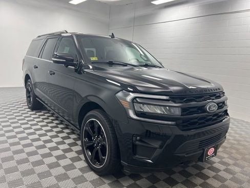 Used 2023 Ford Expedition Max Limited image 1