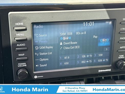 Used 2021 Toyota RAV4 XLE w/ Convenience Package FWD image 36