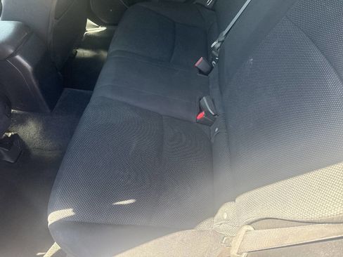 Used 2013 Subaru Impreza 2.0i image 7