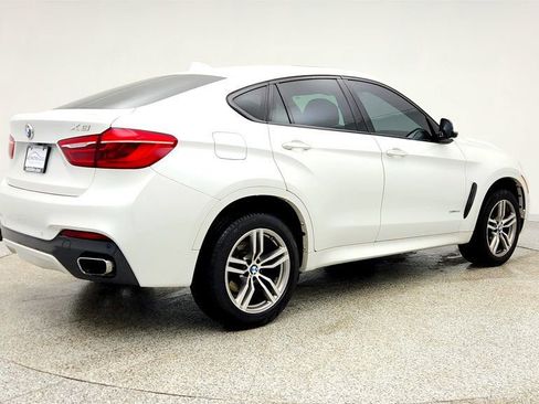 Used 2019 BMW X6 xDrive35i w/ M Sport Package image 5