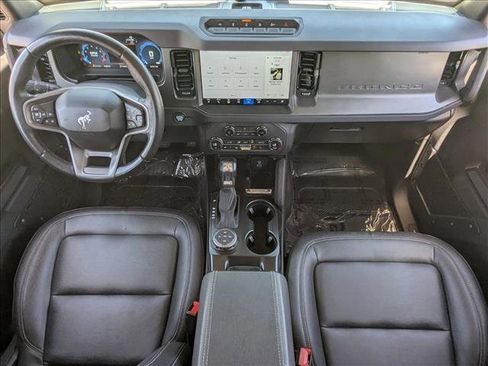 Certified 2025 Ford Bronco Badlands AWD/4WD image 18
