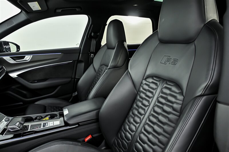 Used 2021 Audi RS 6 AWD/4WD image 17