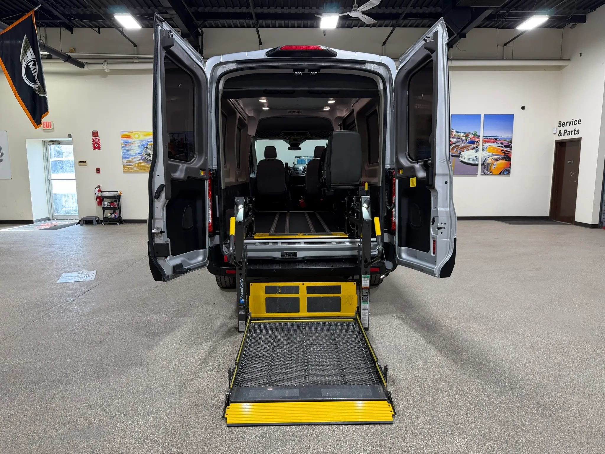 Used 2019 Ford Transit 250 148 Medium Roof RWD image 51