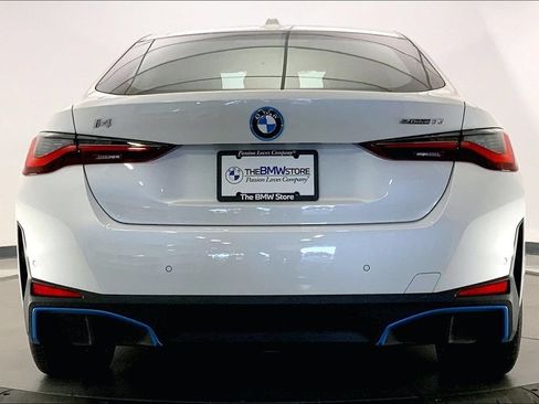 Certified 2023 BMW i4 eDrive35 RWD image 3
