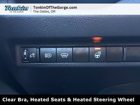 Used 2023 Toyota RAV4 XLE image 16