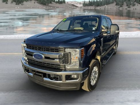 Used 2019 Ford F250 XLT w/ XLT Value Package image 7