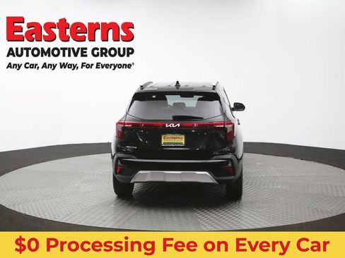 Used 2025 Kia Seltos S FWD image 36