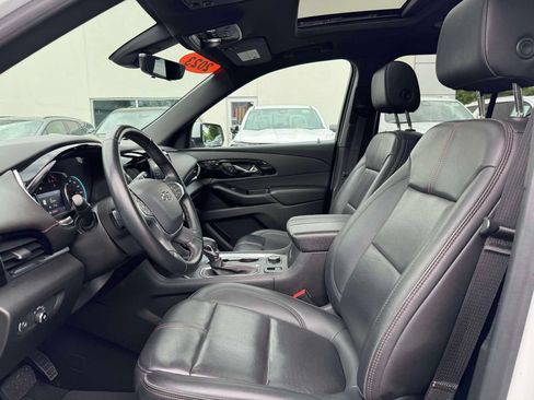 Used 2023 Chevrolet Traverse RS AWD/4WD image 16