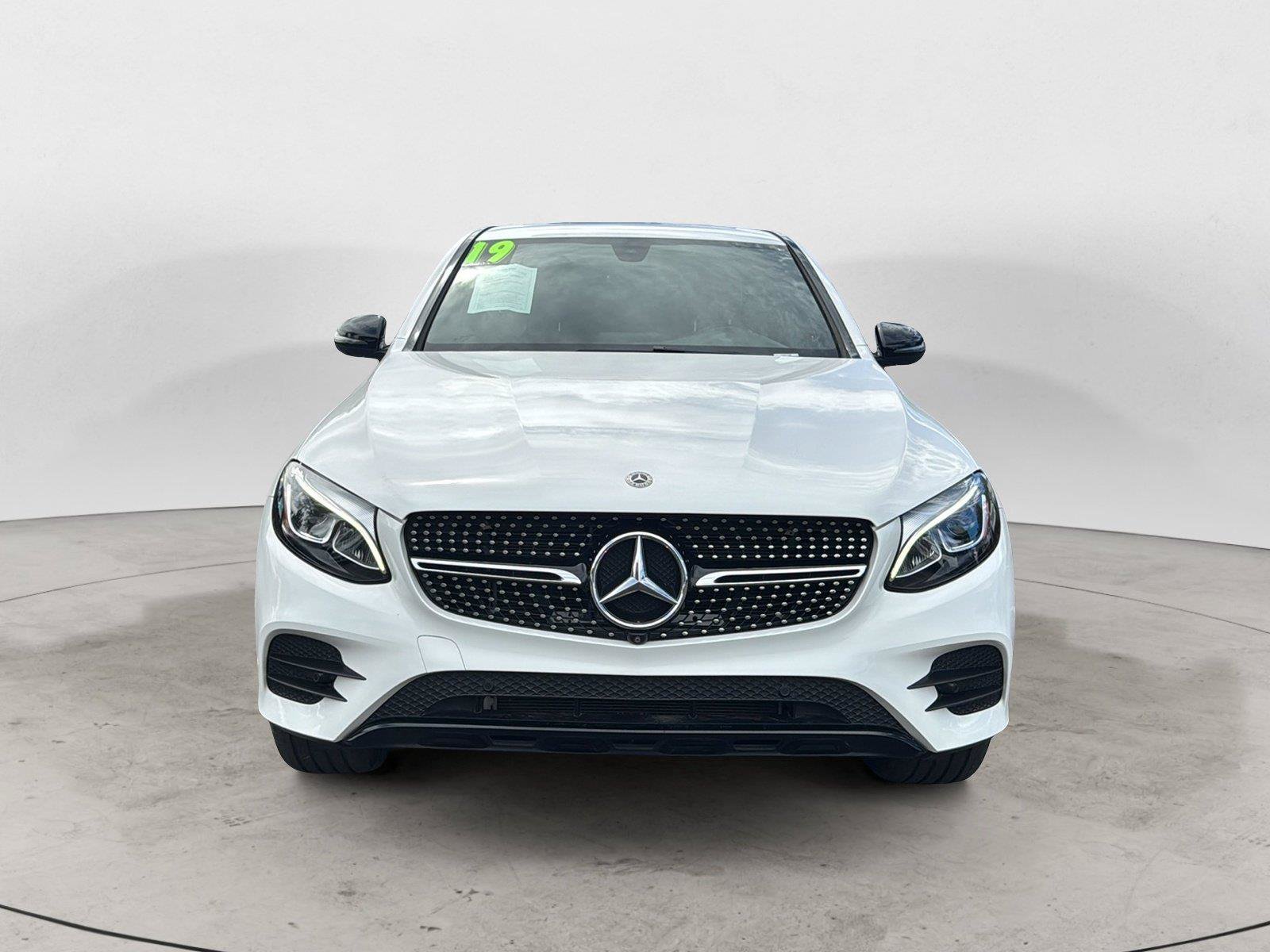 Used 2019 Mercedes-Benz GLC 300 4MATIC Coupe image 2