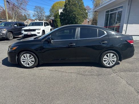 Used 2024 Nissan Sentra S FWD image 7