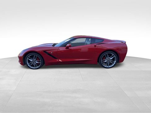 Used 2017 Chevrolet Corvette Stingray Coupe RWD image 6
