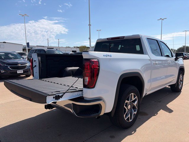 New 2026 GMC Sierra 1500 SLE w/ Preferred Package AWD/4WD image 5