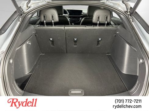 Used 2025 Buick Envista Avenir FWD image 18