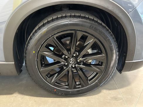 Certified 2023 MAZDA CX-9 Carbon Edition image 19