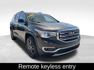 Used 2017 GMC Acadia SLT video 3