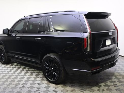 Used 2023 Cadillac Escalade Sport Platinum w/ LPO, ONYX Package AWD/4WD image 3