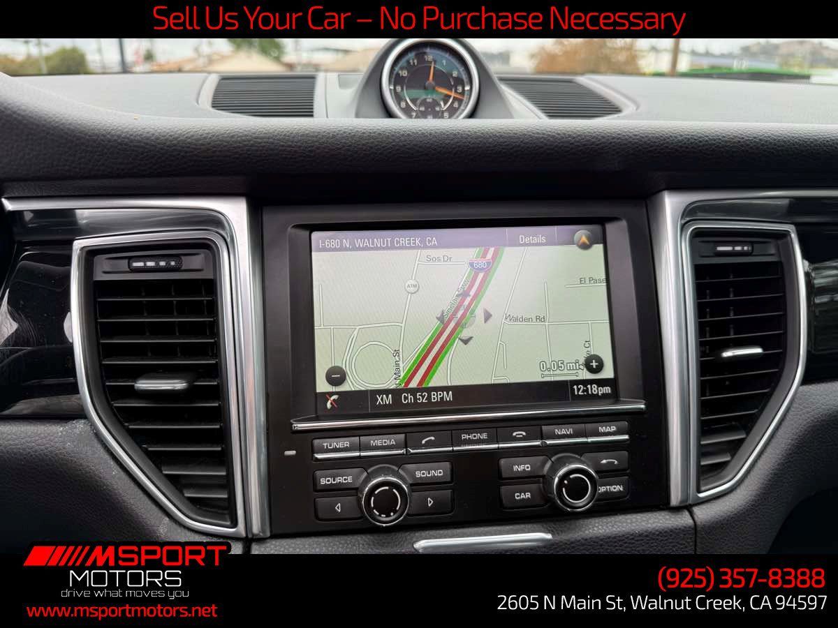 Used 2015 Porsche Macan Turbo AWD/4WD image 16
