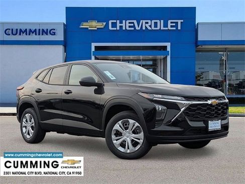 New 2026 Chevrolet Trax LS image 1