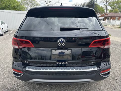 Used 2022 Volkswagen Taos SE AWD/4WD image 6