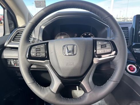 New 2026 Honda Odyssey Elite image 14