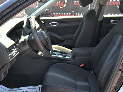 Used 2023 Honda Civic LX image 16