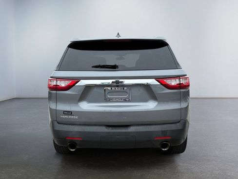 Used 2019 Chevrolet Traverse LS FWD image 4