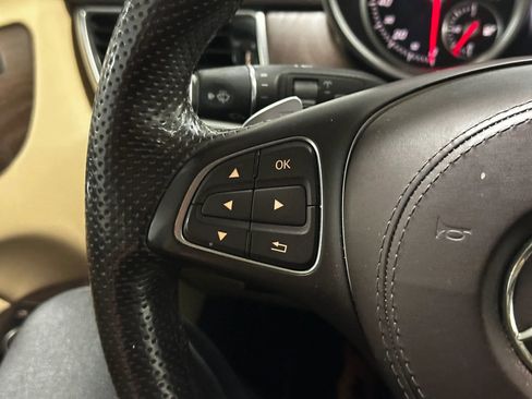 Used 2017 Mercedes-Benz GLS 450 4MATIC image 31