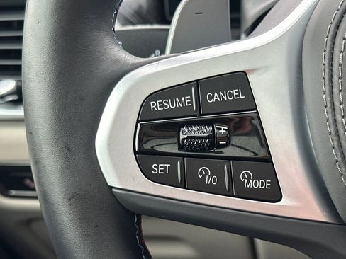 Certified 2025 BMW X7 M60i w/ Climate Comfort Package image 31