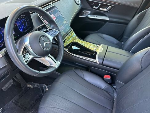 Certified 2024 Mercedes-Benz EQE 350+ SUV image 4