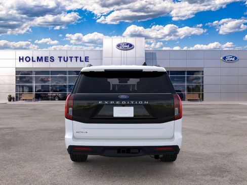 New 2026 Ford Expedition Active AWD/4WD image 5