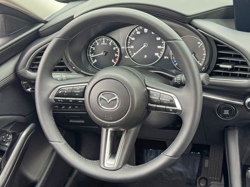 Used 2025 MAZDA MAZDA3 s image 19