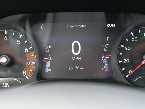 Used 2022 Jeep Compass Limited AWD/4WD image 4