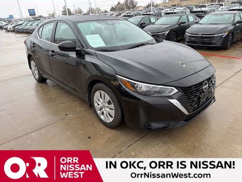 Used 2025 Nissan Sentra S image 7