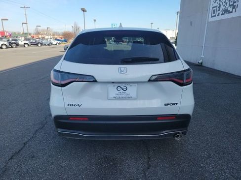 New 2026 Honda HR-V Sport image 4