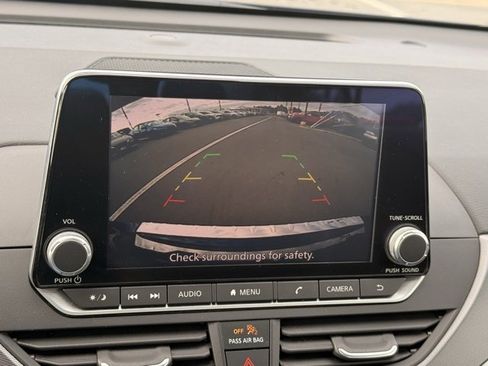 Certified 2023 Nissan Altima 2.5 SR image 36