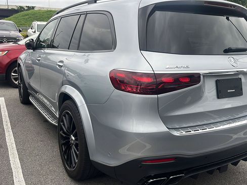 Used 2026 Mercedes-Benz GLS 63 AMG 4MATIC image 7