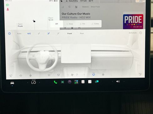 Used 2023 Tesla Model Y Performance AWD/4WD image 12