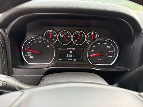 Used 2021 Chevrolet Silverado 1500 RST w/ Z71 Off-Road Package AWD/4WD image 19