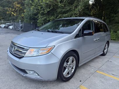 Used 2013 Honda Odyssey Touring