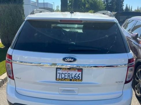 Used 2014 Ford Explorer XLT w/ Equipment Group 202A image 9