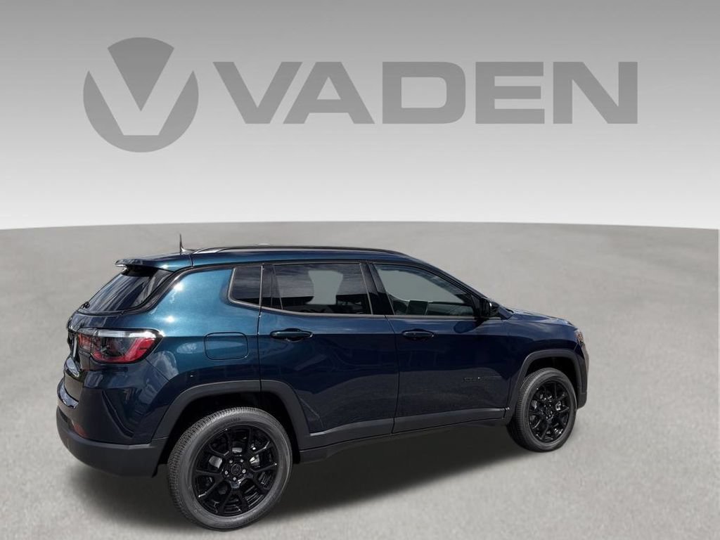 New 2026 Jeep Compass Latitude AWD/4WD image 7