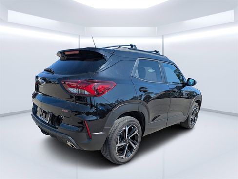 Used 2022 Chevrolet TrailBlazer RS image 3